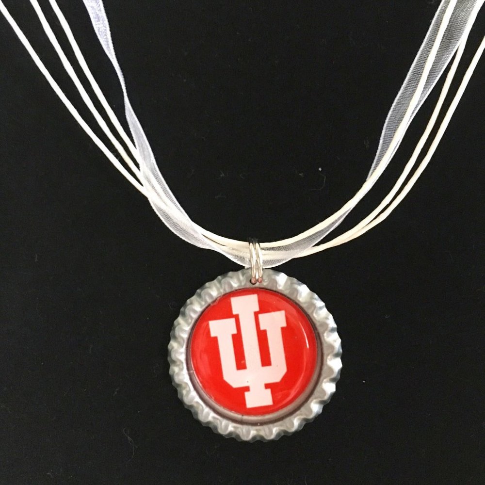 Indiana University HOOSIERS Handmade Necklace *NEW*